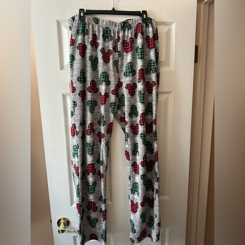 DISNEY Polar Fleece Pajama Bottoms- extra soft and cozy!